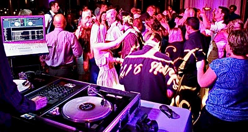 Parti DJ Kiralama